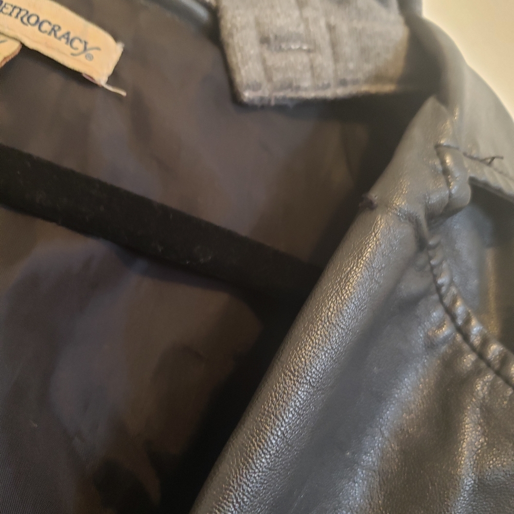 Jacket - Picture 2 of 3